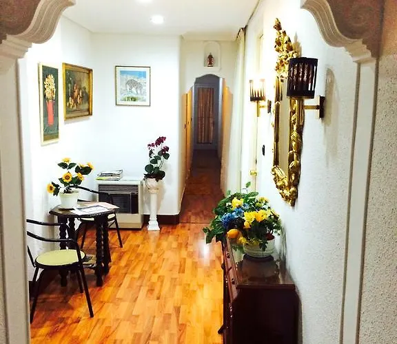 Guest house Martinez *