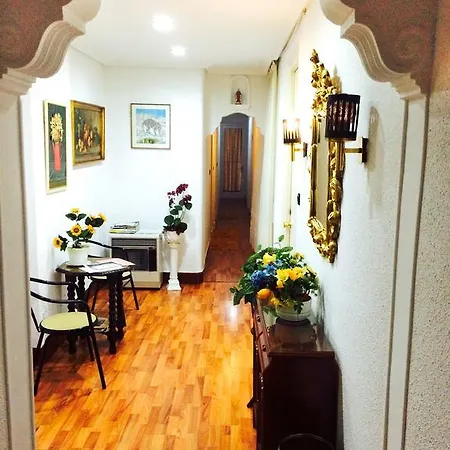 Guest house Martinez *