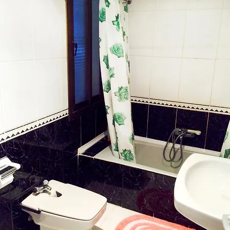 Guest house Martinez *